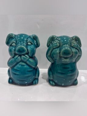 Vintage See No Evil Speak No Evil Blue Crackle Glaze Pig Figurines – Set of 2